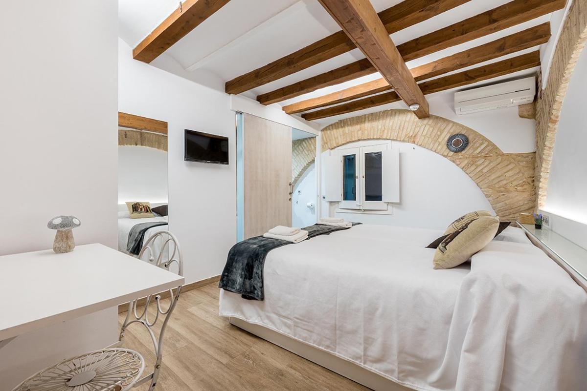 Hostal 977 Tarragona Exteriér fotografie
